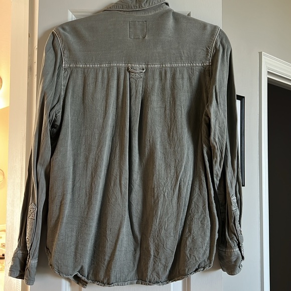 Hunter green boyfriend button down long sleeve shirt - Picture 2 of 2